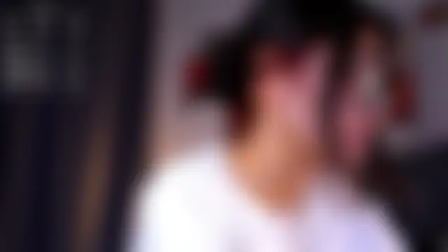 แชท XXX สดของ NelleMihalko