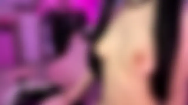 ToxiraLuneXのウェブカメラショー