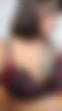 Anuraagi: διαδικτυακό σόου στην κάμερα