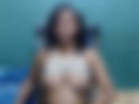 Chat +18 de CreamyTea ao vivo