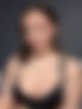 elegant_curves' Webcam Show