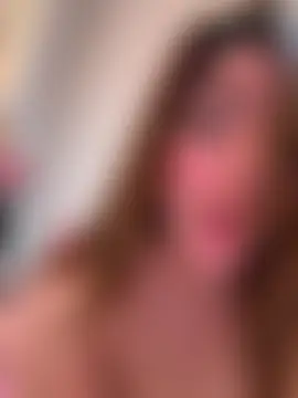 Hot_farass: διαδικτυακό σόου στην κάμερα