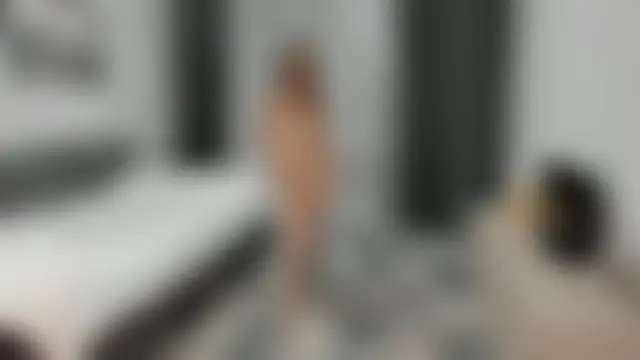 Cameron_shy Show in webcam