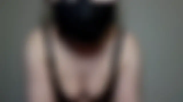 Kati_arab24: διαδικτυακό σόου στην κάμερα