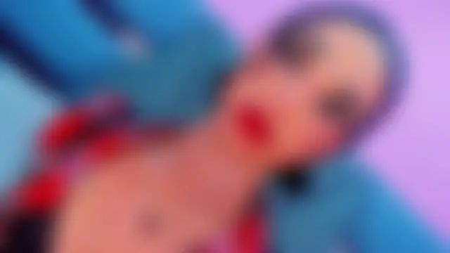 Seks show uživo modela sexyjessicamistres na kameri