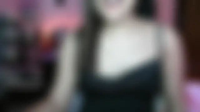 _Maanvi_のウェブカメラショー