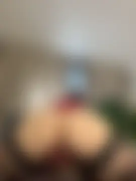 Show modela SabrinaLuxe na web-kameri