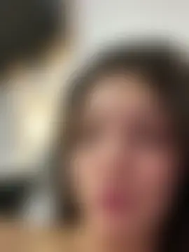 Danielaelianan Live chat-huone