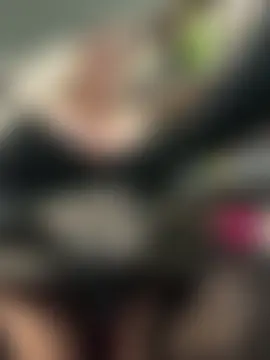 Eliaden webkamerás műsora