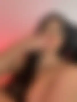 Kariina__69 Adlı Modelin Canlı XXX Sohbeti
