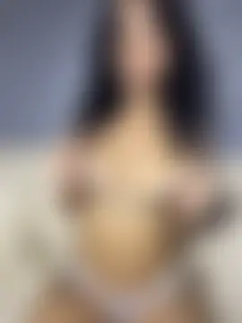 Phòng Chat Trực Tiếp RosseMelody
