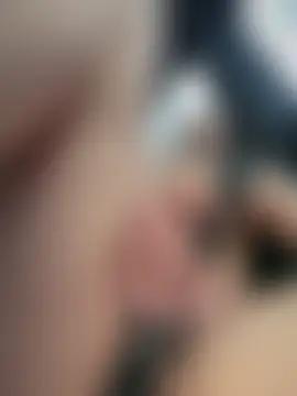 MilfNextDoor20's Webcam Show