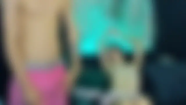 Pride_couple Show in webcam