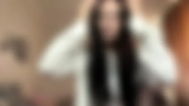 LouisePavlides Webcam Show