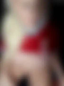 Pokazy przed kamerką – Bella_Squirts