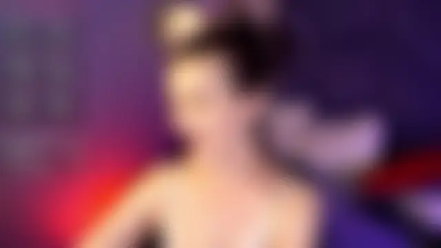 Chat +18 de Irene_Marlow ao vivo