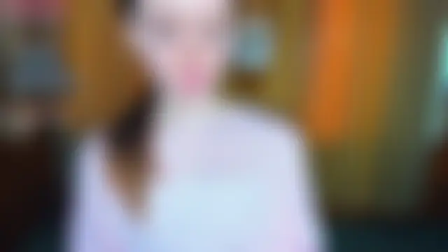 TalishaBrumwelln Webbikameraesitys