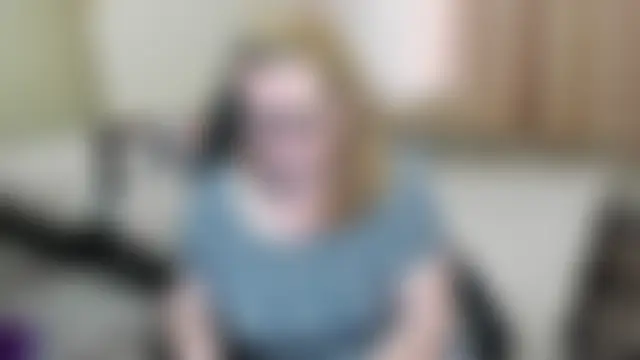Pertunjukan Kamera Web Frau_Marta