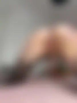 mc-Olivia Pertunjukan Webcam