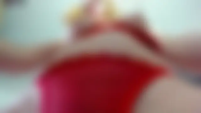 verywetforyou: διαδικτυακό σόου στην κάμερα