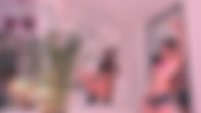 mira0_0's Webcam Show