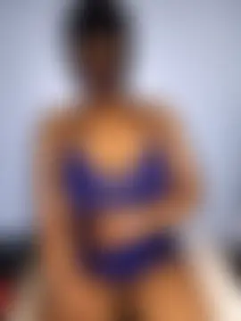 sweetybae75 Webcam Show