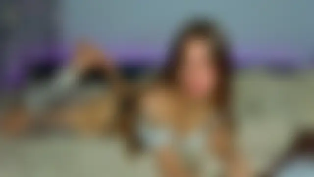 stacy_sexylips Adlı Modelin Canlı XXX Sohbeti