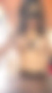 Ruvi_Queenn Webbikameraesitys