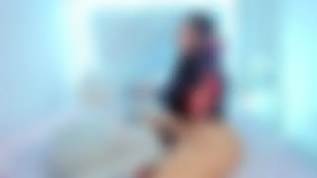 XXX chat uživo modela Sweeetcurvyx