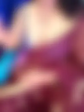 Hot_Alicee Adlı Modelin Canlı Sohbet Odası