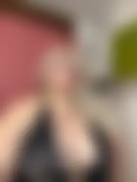 Živá chatovací místnost x_elena_x