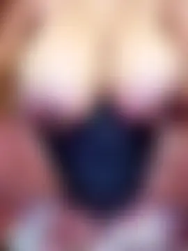 Show modela lona_sexi na web-kameri