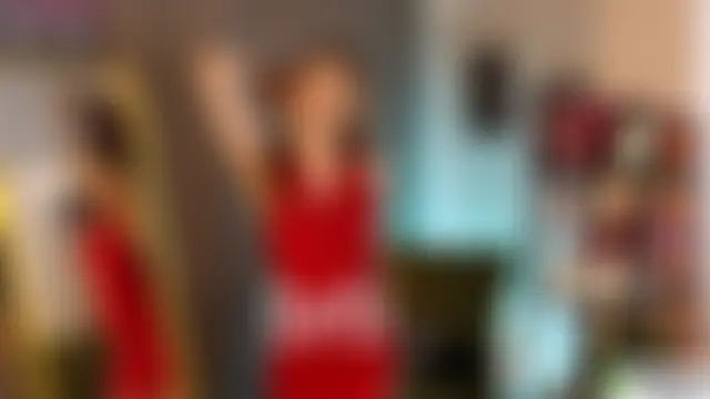 Sue_Sanders Adlı Modelin Canlı XXX Sohbeti