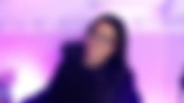 XXX chat uživo modela Laurent_Brm