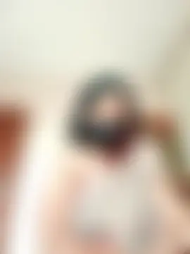 Pokazy przed kamerką – Neha-Roy
