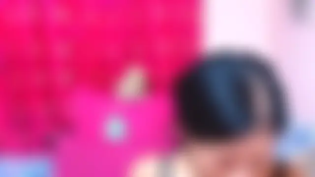 SLUTTYROXY webcam show