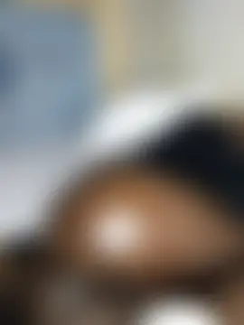 SquirtQueen16 网络视讯表演