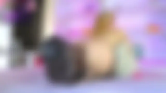 ChiaraLewis Pertunjukan Webcam
