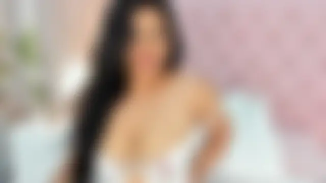 Mia-Stones Show in webcam