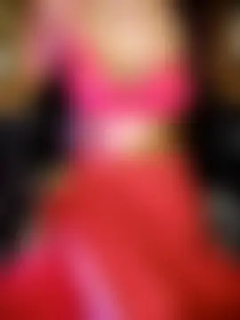 sassy__zaraa's Live Chat Room