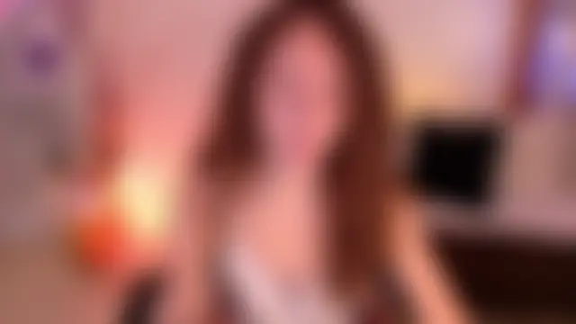 Chat +18 de ChloeMoreti ao vivo