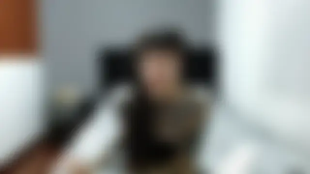 Emilia_1995 即時 XXX 聊天