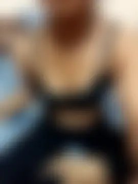 Show modela ritika_gupta02 na web-kameri