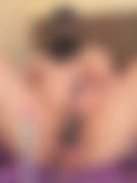 عرض كام Emy-sexyy الجنسي المباشر