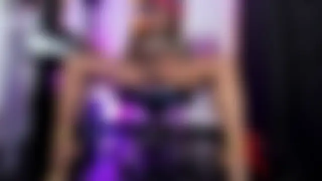 IvettePetit webcam show