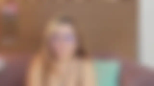 amberr_mooon Show in webcam