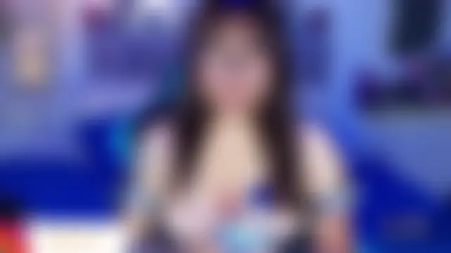 Kata_Bigboobsn Webbikameraesitys