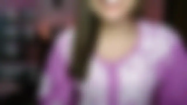 _Maanvi_ Pertunjukan Webcam
