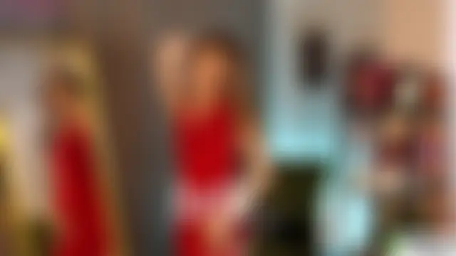 Sue_Sanders Adlı Modelin Canlı XXX Sohbeti