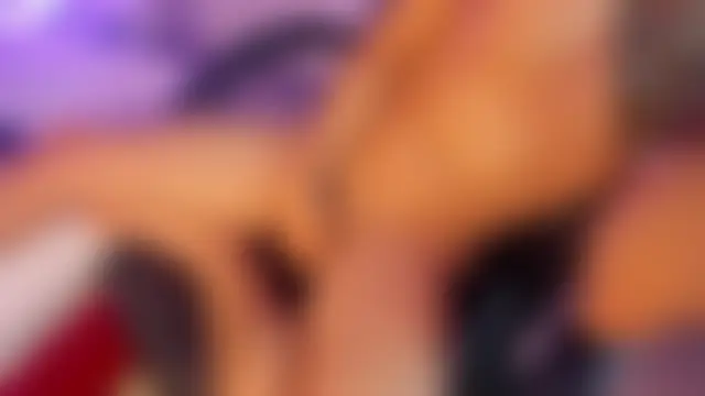 MayAndJuno webcam show